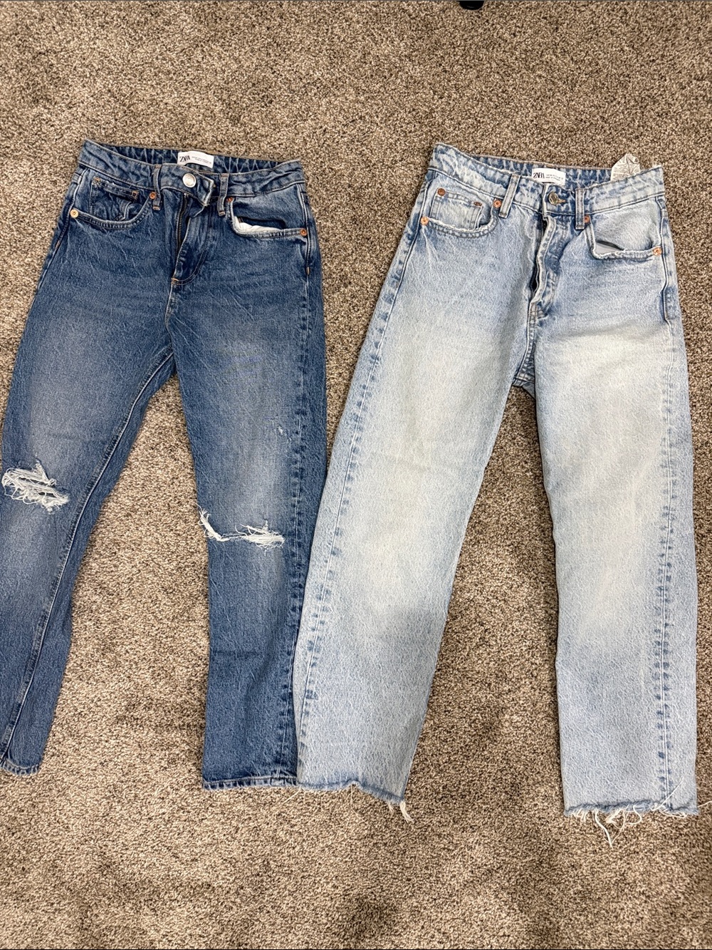 Zara Women's Straight Leg Jeans in Dark Blue and Light Blue